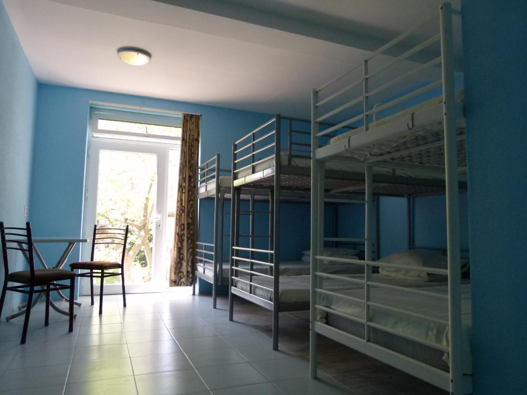 Why Me Eco-Friendly Hostel 第比利斯 外观 照片